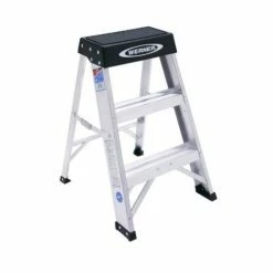 Werner 2' Aluminum Stepladder, Type 1A - 150B - Ladders